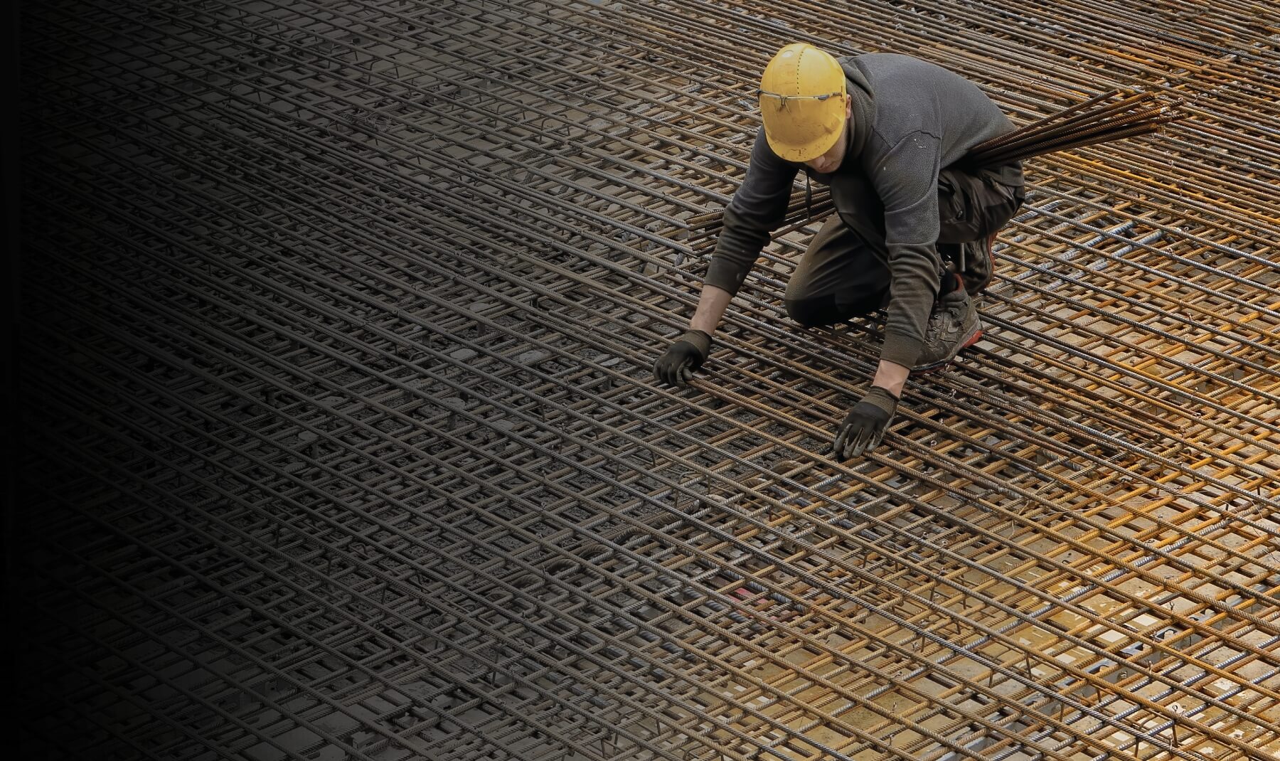  Kros İnşaat Gayrimenkul, kaliteli ve güvenilir inşaat projeleriyle sektöründe öne çıkan bir firma olarak, modern yaşam alanları inşa etmekte uzmanlaşmıştır